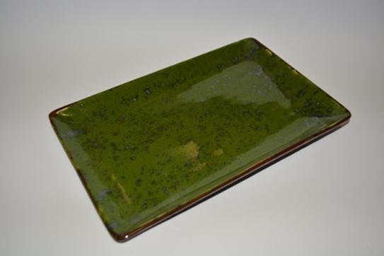 Тарілка прямокутна Alt Ceramics зелена 27,5x17 см 